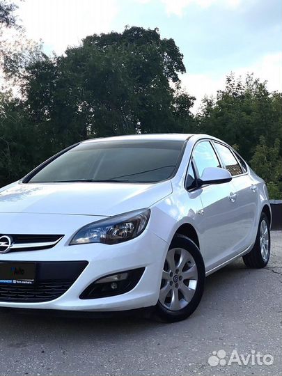 Opel Astra 1.6 МТ, 2015, 124 500 км