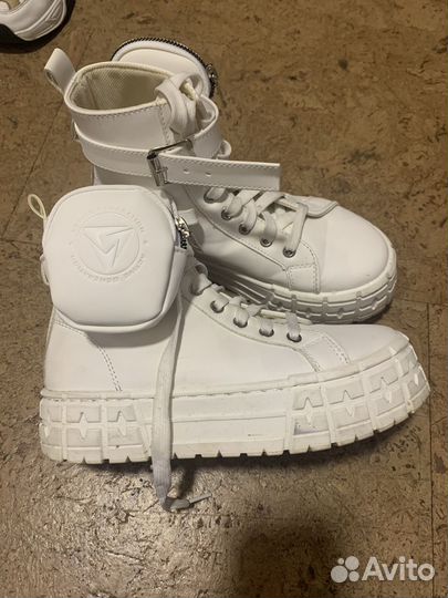 Полуботинки