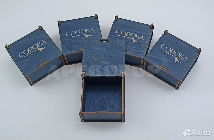 Коробка деревянная подарочная