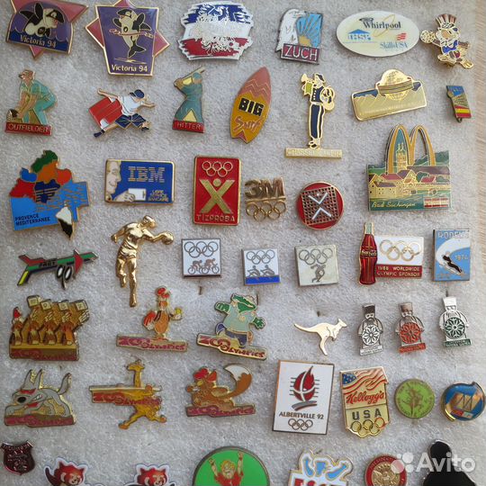 Значки.Олимпиада Талисманы,зооолимпиада
