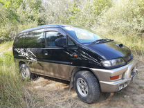 Mitsubishi Delica 2.0 MT, 1985, 315 000 км, с пробегом, цена 990 000 руб.