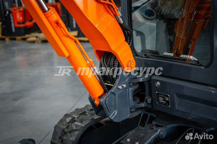 Гусеничный экскаватор Lonking CDM6025, 2024