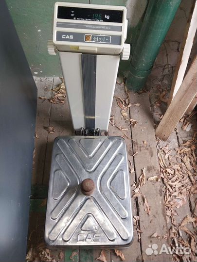 Весы напольные бу