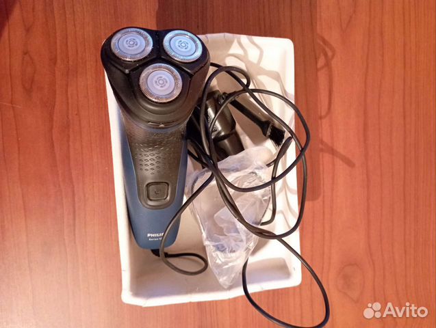Электробритва philips