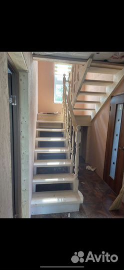 Деревянные лестницы на второй этаж