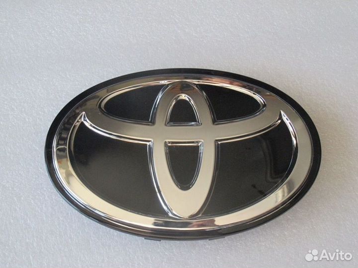 Стеклянная эмблема Toyota стекло в решетку S7EV5