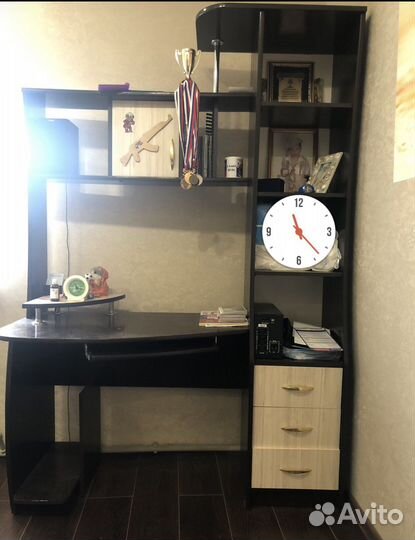 Компьютерный стол