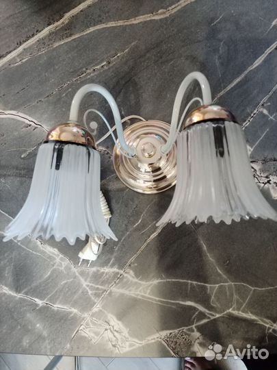 Настенный светильник бра