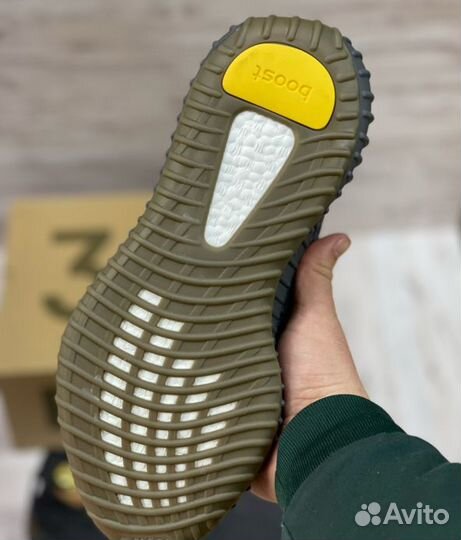 Кроссовки мужские Adidas yeezy