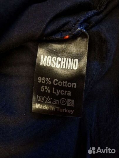 Moschino футболка. Оригинал