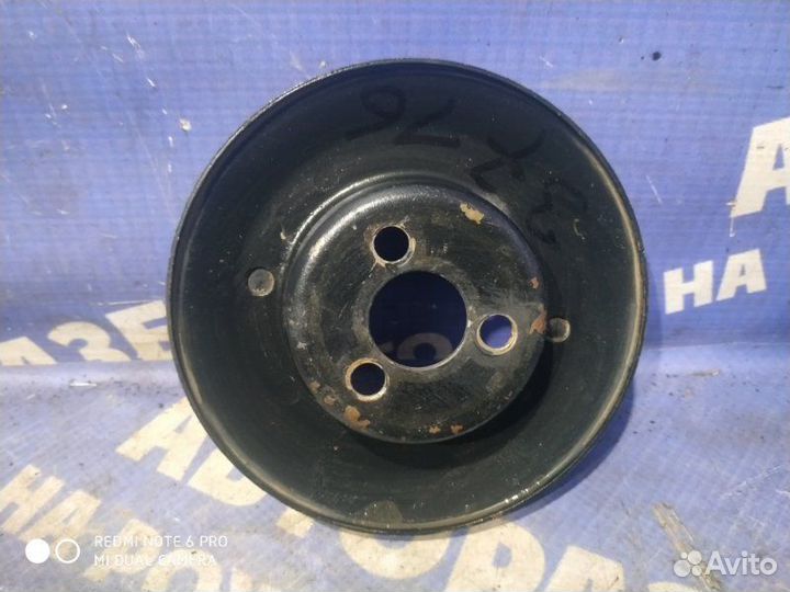 Шкив помпы Ваз Лада 2105 седан 2106 2000