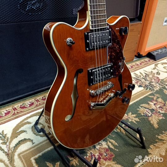 Электрогитара полуакустическая Gretsch G2655 Strea