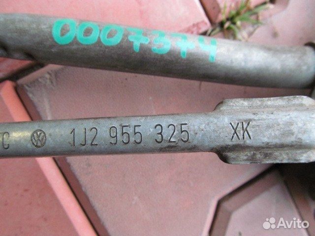 Трапеция стеклоочистителя Volkswagen Golf 4