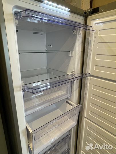 Морозильная камера Beko