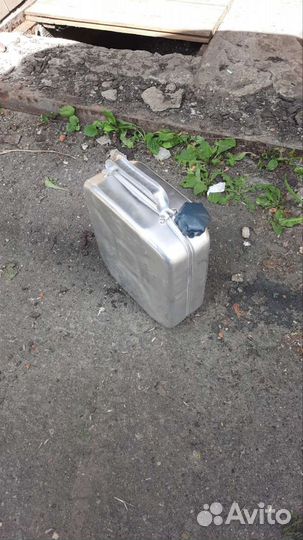 Канистра для бензина 10 литров