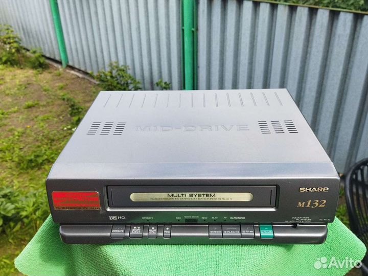 Видеомагнитофон sharp модель VC-M132