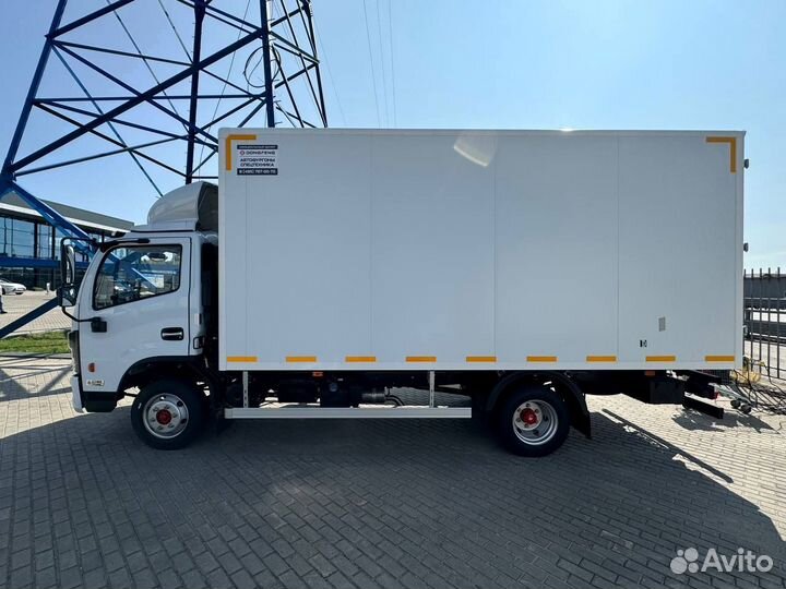 Промтоварный фургон DongFeng Z55L, 2024