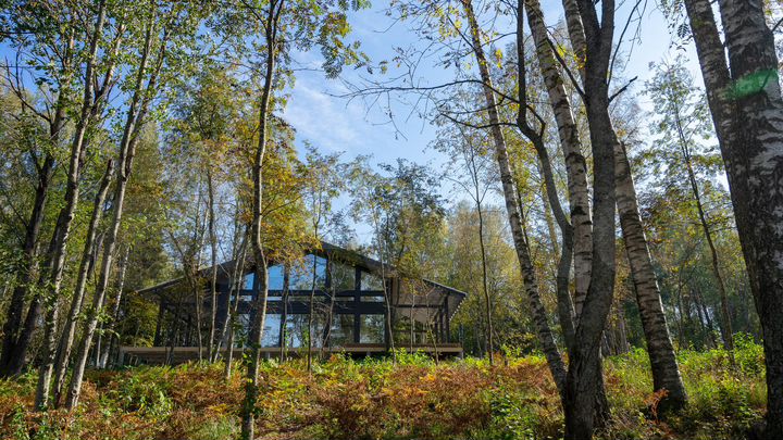 Коттедж 220 м² на участке 12 сот.