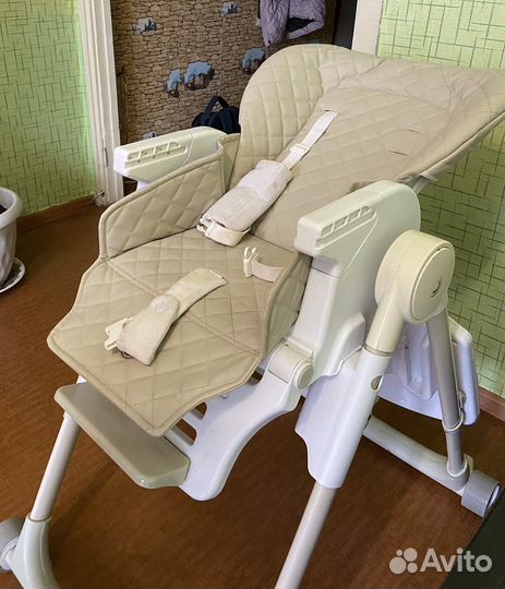 Стульчик для кормления happy baby