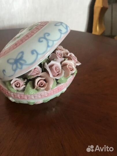 Шкатулка роз