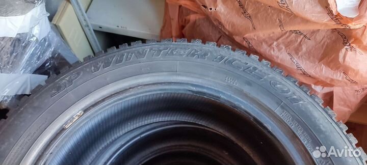 Dunlop SP Winter Ice 07 205/55 R16 94T