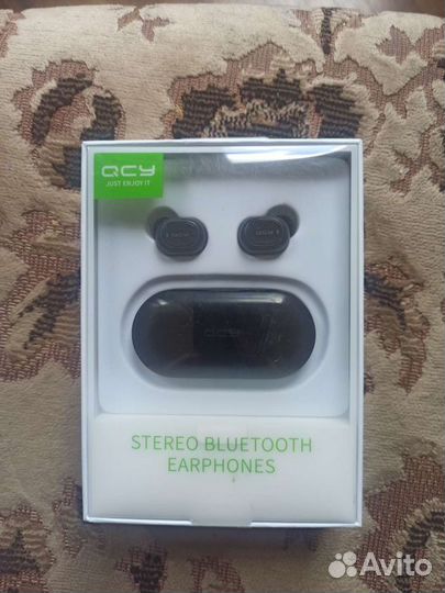 Беспроводные наушники QCY T2S