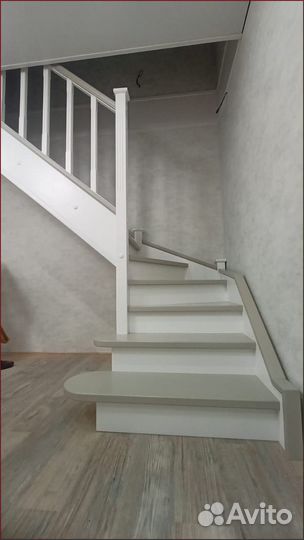 Деревянная лестница