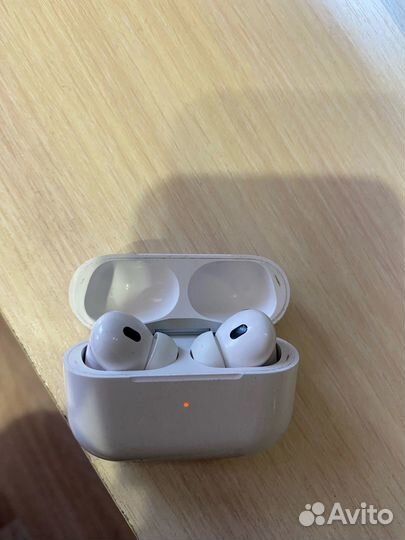 Apple AirPods 2 pro