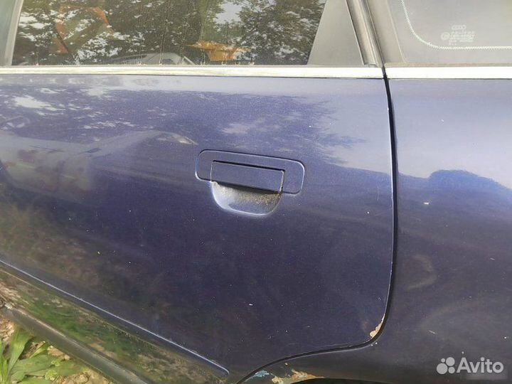 Дверь задняя левая Audi A4 2.4L 1994-2001