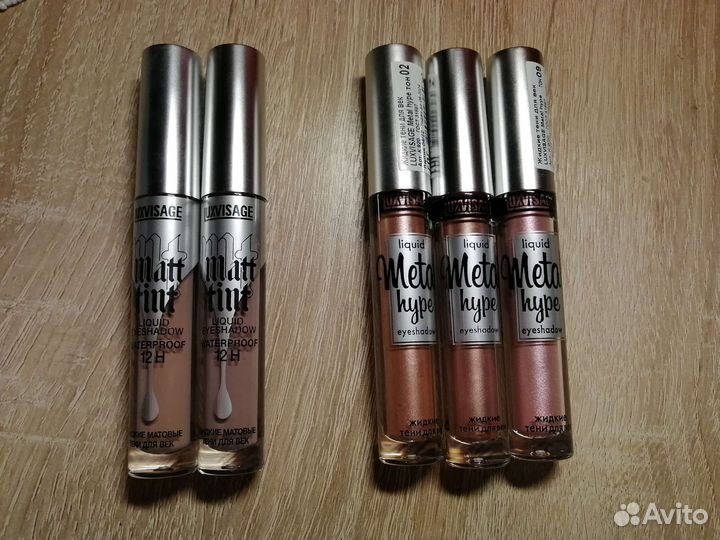 Тени для век