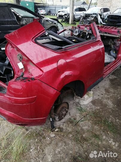 Задняя часть Citroen C4