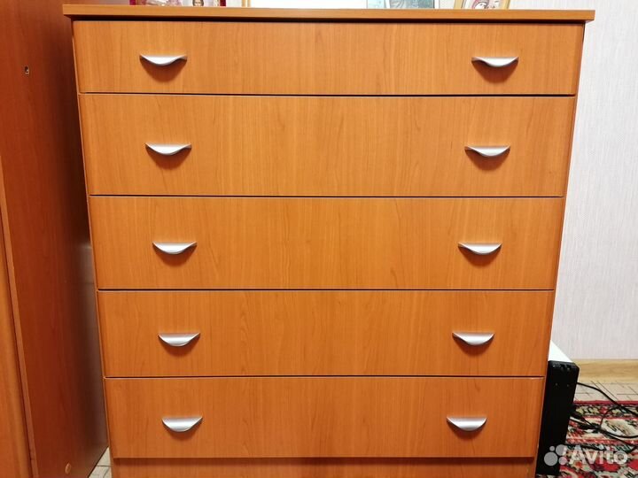 Спальный гарнитур