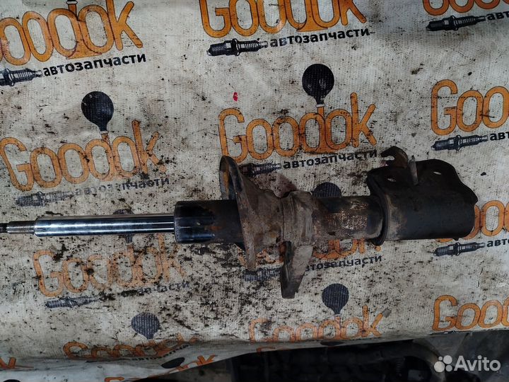 Амортизатор передний левый Land Rover Freelander 1