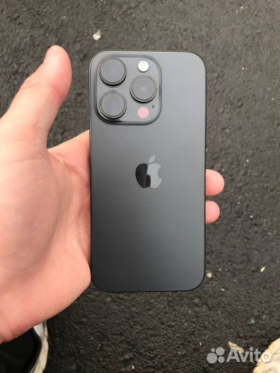 iPhone 15 Pro, 128 ГБ