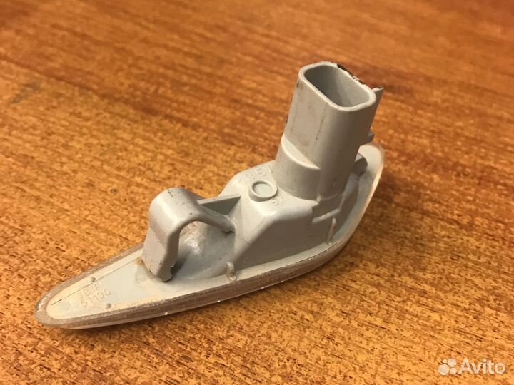 Повторитель в крыло левый Mazda 6 GH 2007-2013