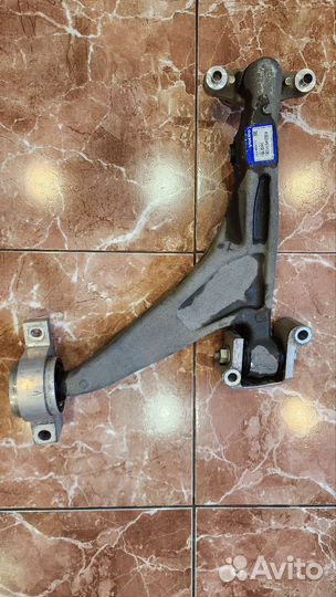 Рычаг передней подвески нижний LH Volvo 32246811