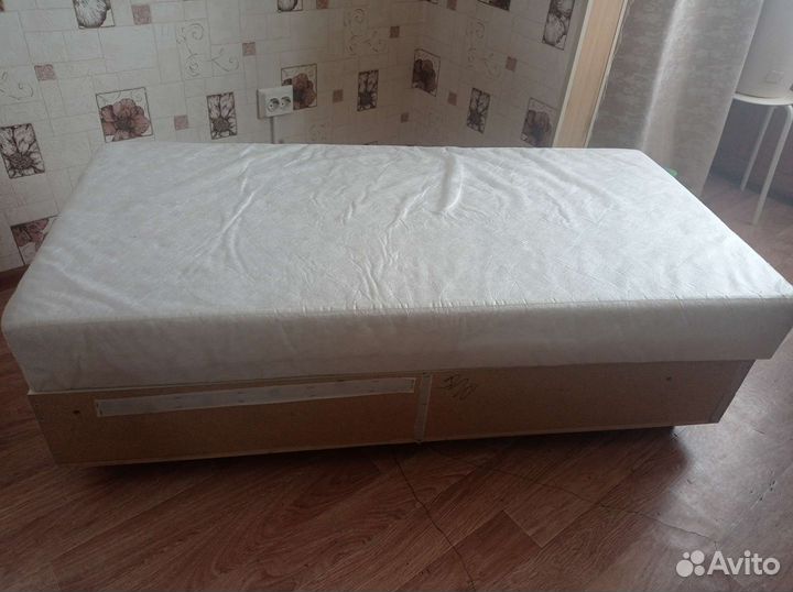 Диван IKEA бу