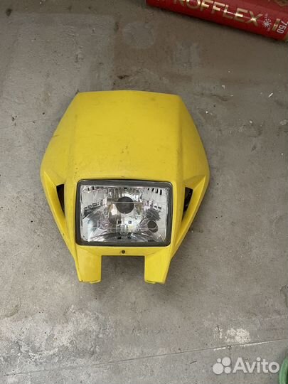 Передняя фара для мотоцикла