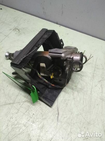 Рулевая колонка Mercedes Vito W639