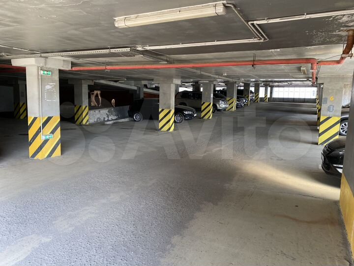 Машиноместо, 15 м²