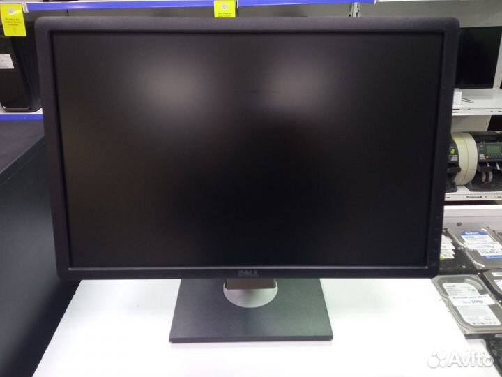 Монитор Dell P2213