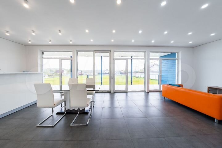 Дом 255 м² на участке 15 сот.