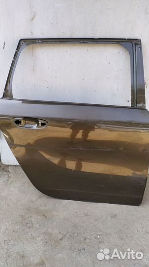 Citroen c4 grand picasso дверь задняя правая 2014г