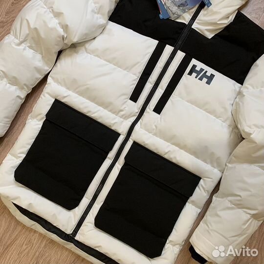 Новый пуховик Helly Hansen