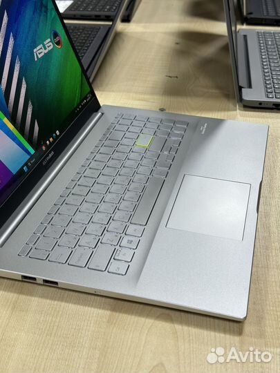 Asus vivobook oled