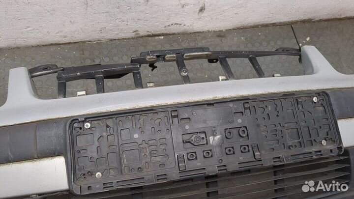 Бампер передний Volkswagen Passat 5, 2000