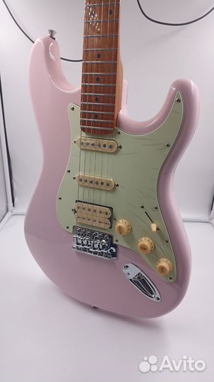 Электрогитара Smiger L-G2-PRO Strat + струны