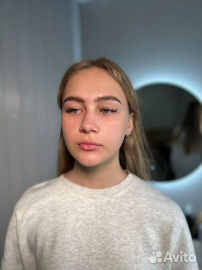 Мастер бровист