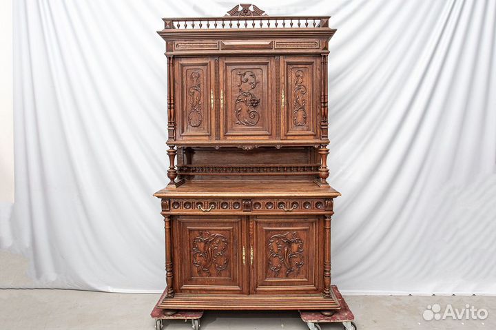 Старинный буфет шкаф