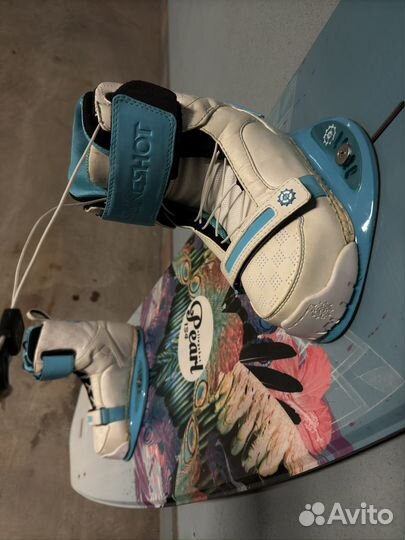 Вейкборд Slingshot Pearl 134 с креплениями